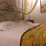 فندق مبيت وإفطار A Modo Mio فولينيو