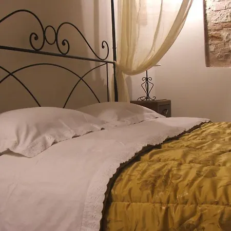 Bed & Breakfast A Modo Mio Foligno
